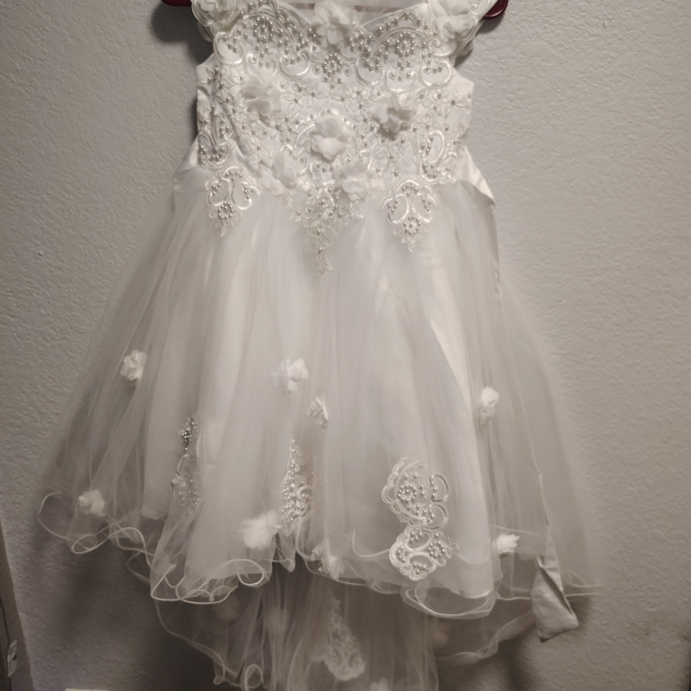 Charming White Lace Kids Dress